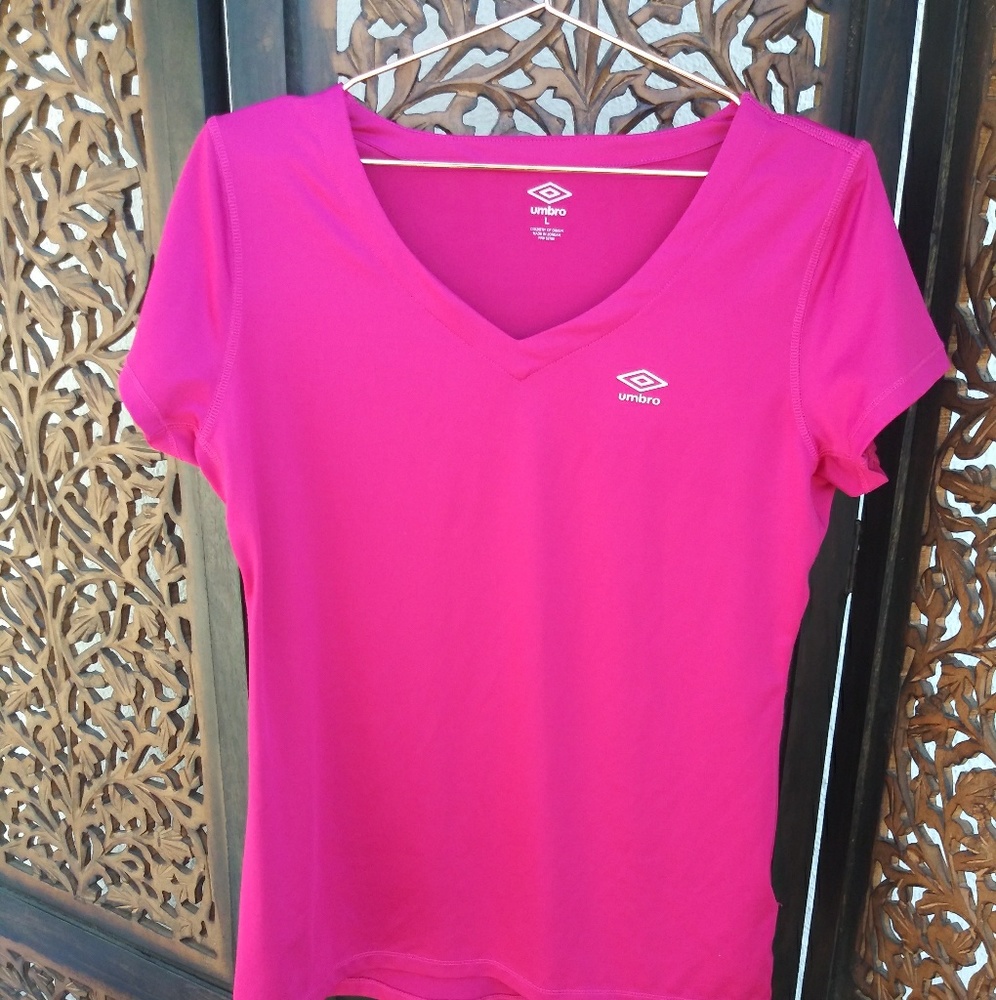 UMBRO vneck